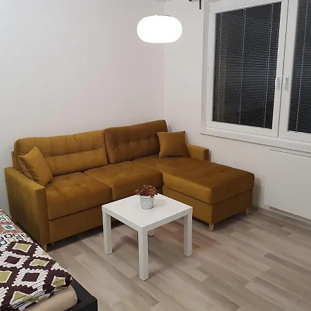 1+1 Znojmo Apartment Exterior photo